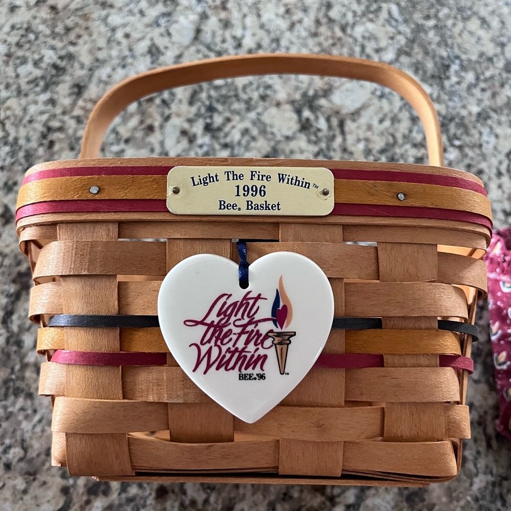 RARE! SIGNED LEFT HANDED Woven Longaberger Bee Basket 1996 – Dave Longaberger